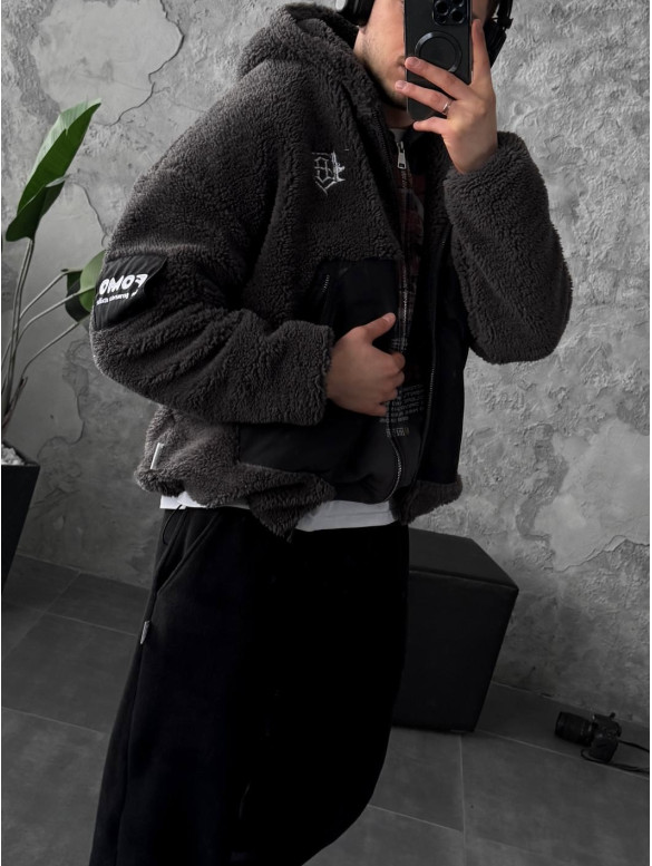 Об’ємний плюшевий бомбер