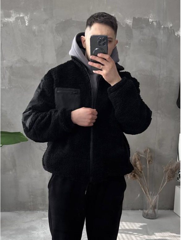 Об’ємний плюшевий бомбер