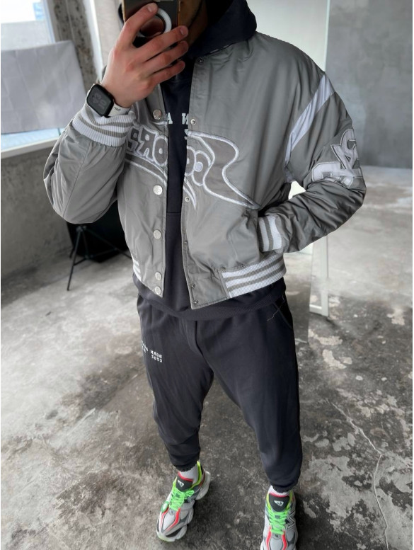 Oversize бомбер з вишивкою