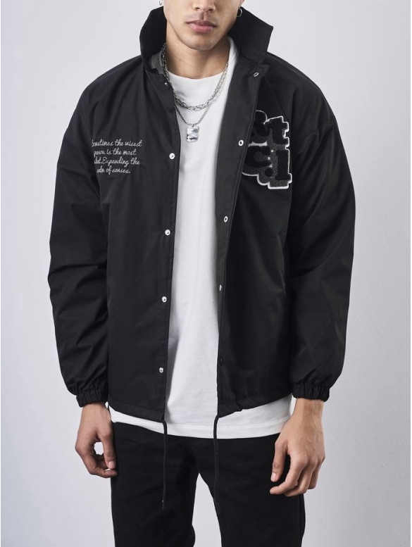 Oversize бомбер з вишивкою