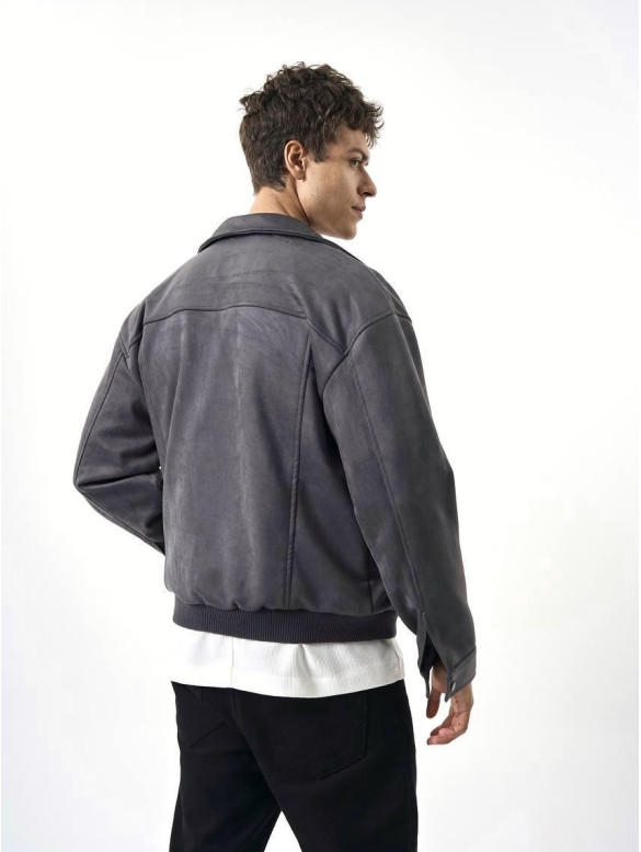 Замшевий бомбер oversize