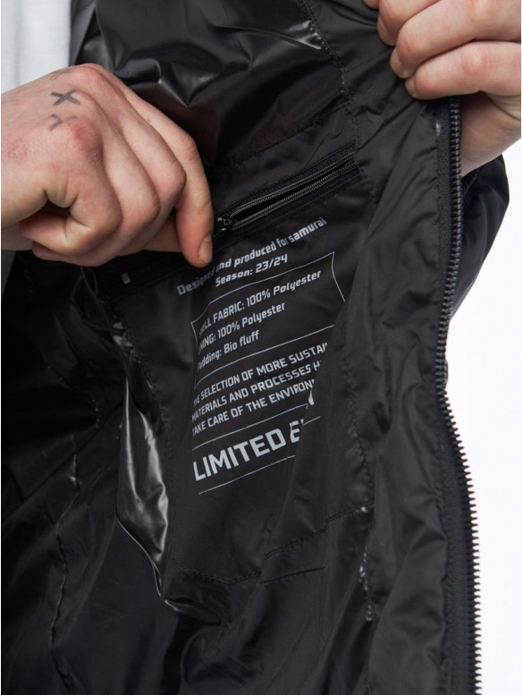 Базовий oversize бомбер