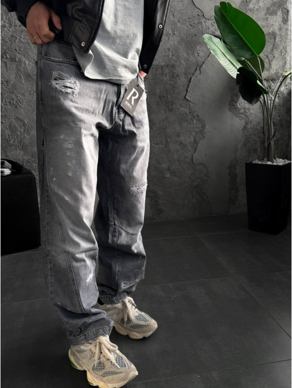 Джинси Baggy з рваностями