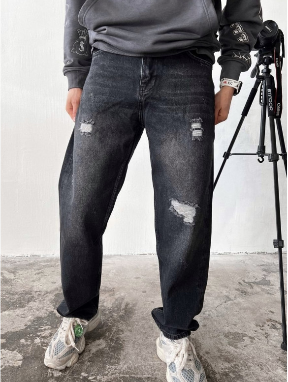 Джинси Baggy з рваностями