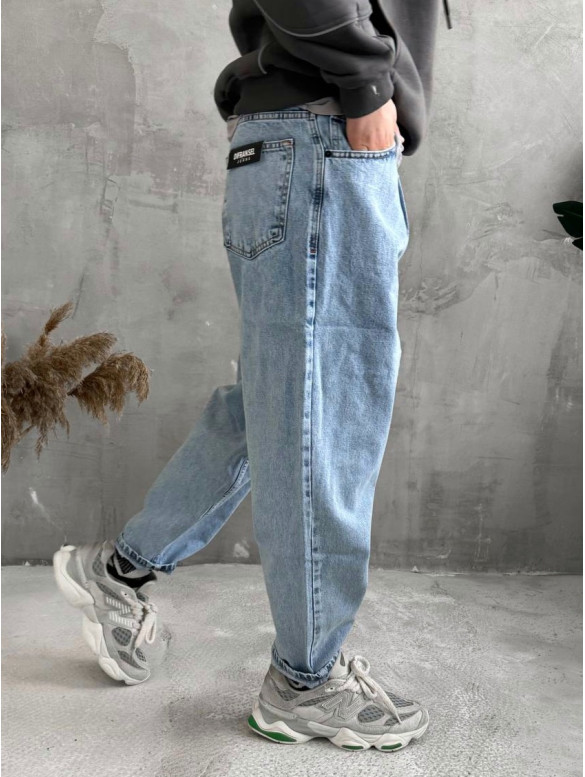 Джинси Baggy