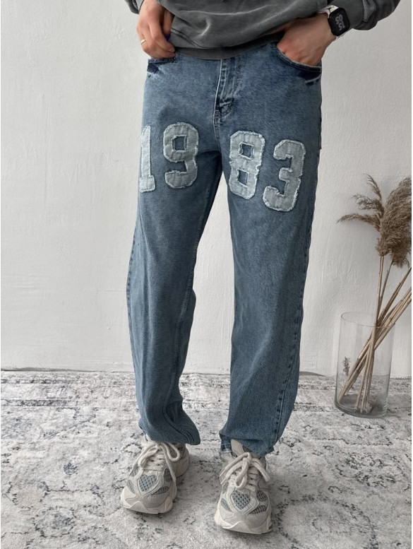 Джинси Baggy з акцентною нашивкою