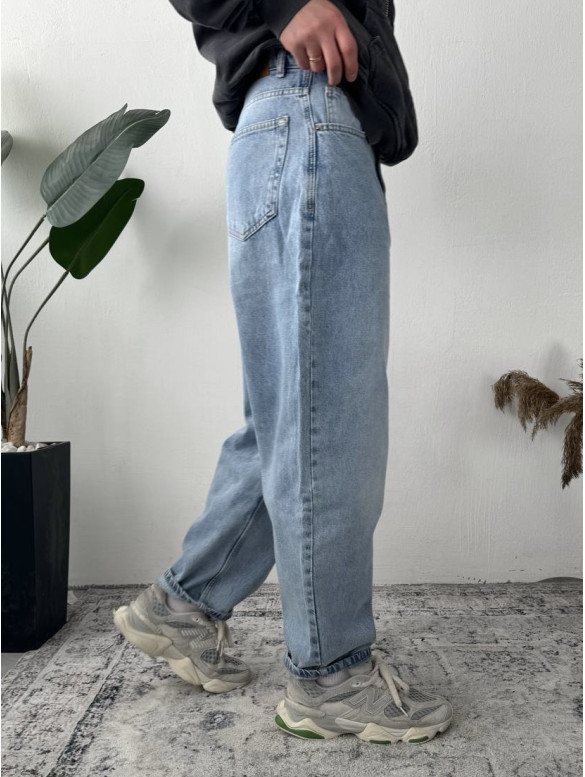 Джинси Baggy