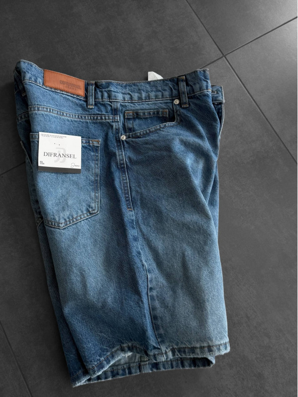 Джинсові шорти Baggy Джинсові шорти Baggy