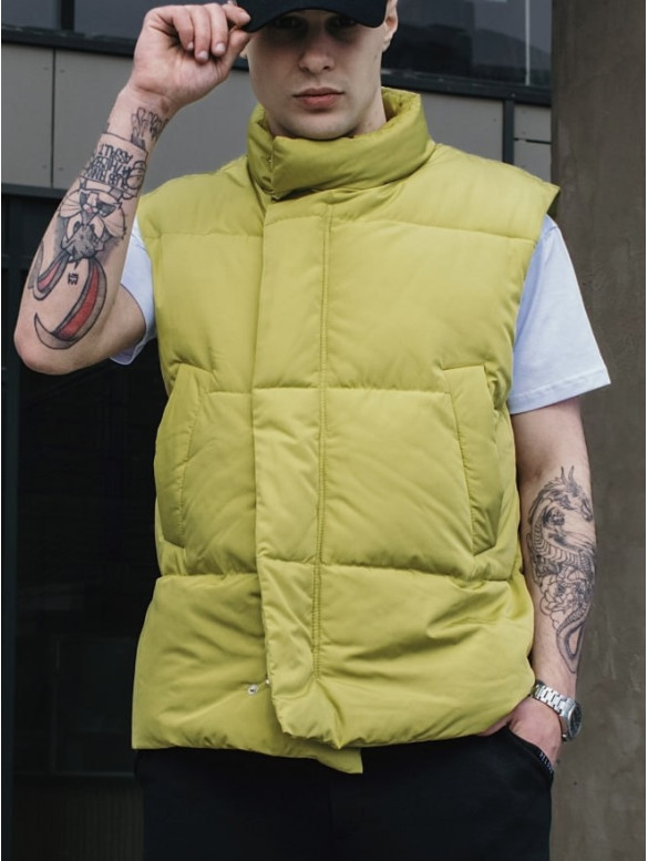 Стьобаний жилет oversize