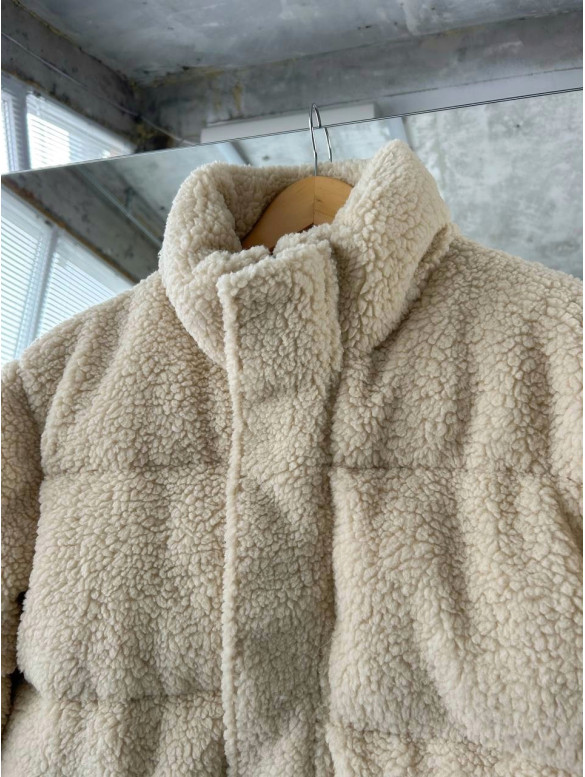 Зимова плюшева куртка oversize