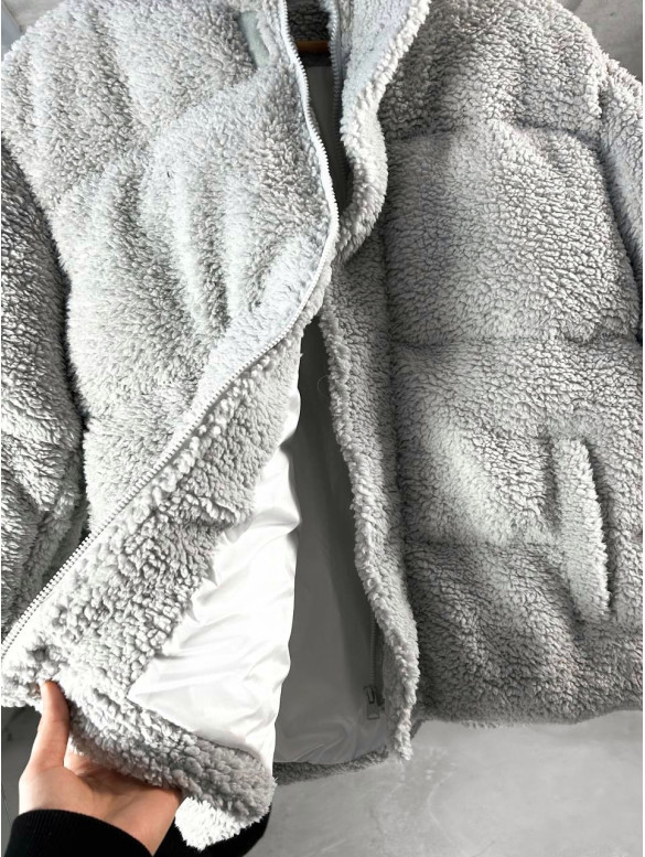 Зимова плюшева куртка oversize