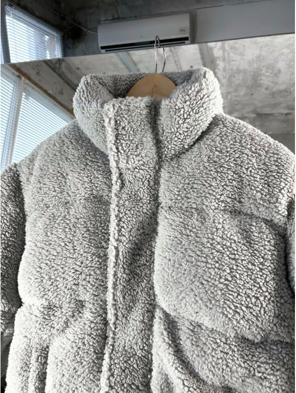 Зимова плюшева куртка oversize