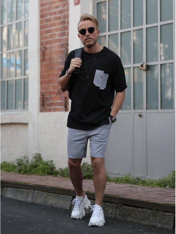 Літній oversize костюм зі смужками