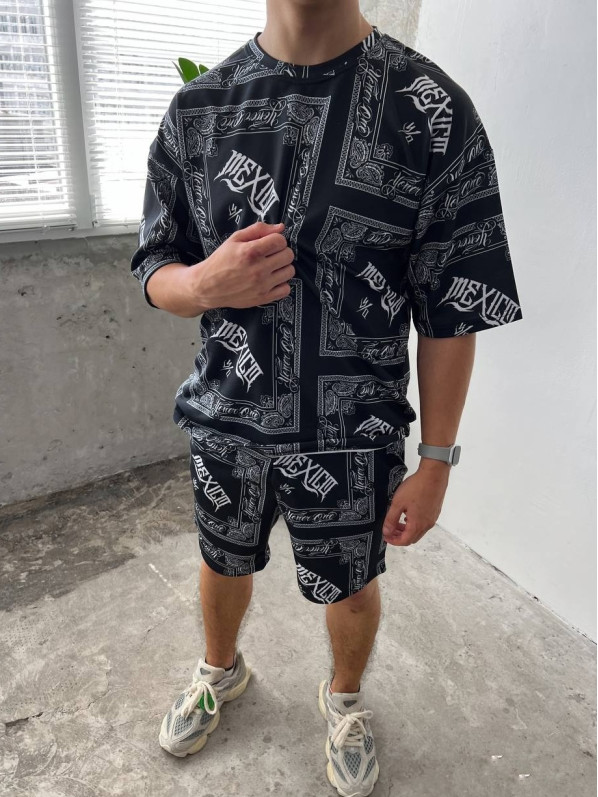 Літній oversize костюм з принтом