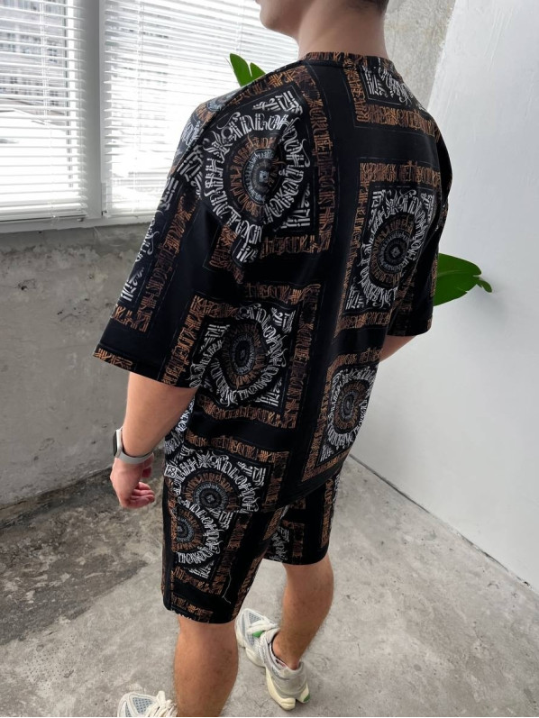 Літній oversize костюм з принтом Літній oversize костюм з принтом