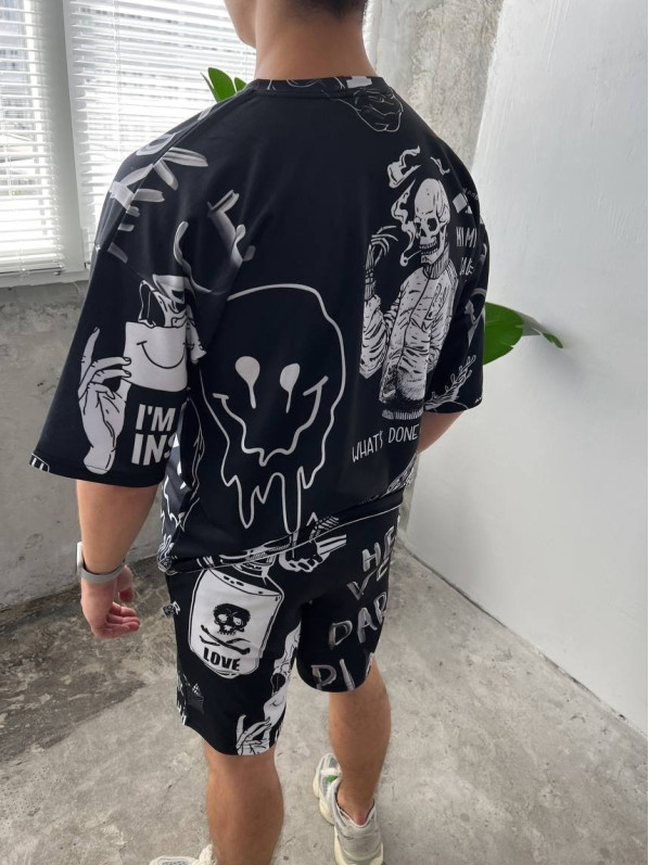 Літній oversize костюм з принтом