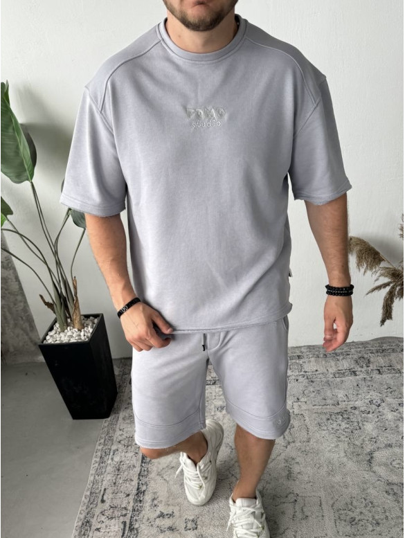 Oversize костюм з вишивкою