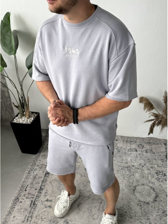 Oversize костюм з вишивкою