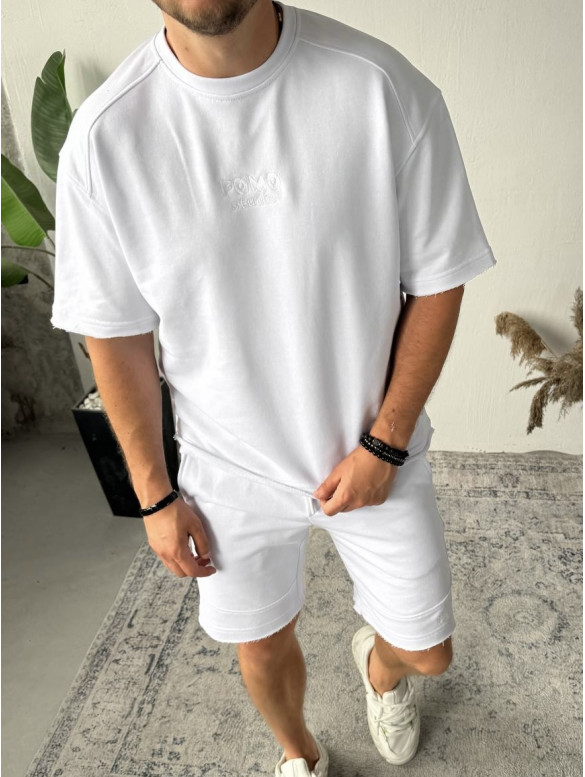 Oversize костюм з вишивкою