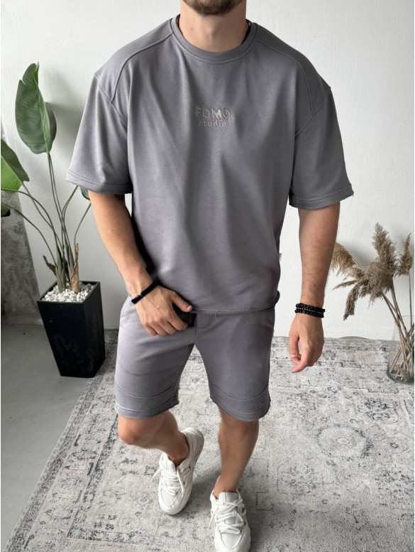 Oversize костюм з вишивкою