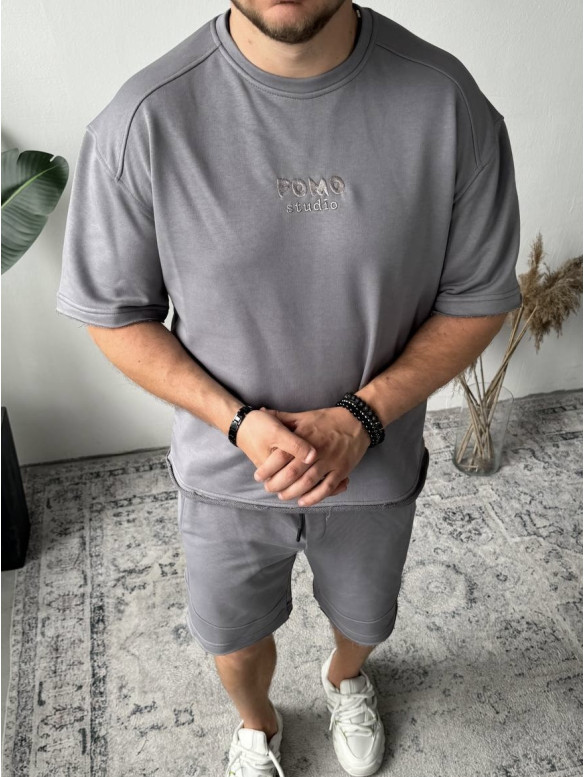 Oversize костюм з вишивкою