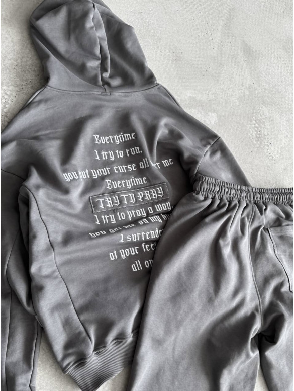 Oversize костюм з вишивкою