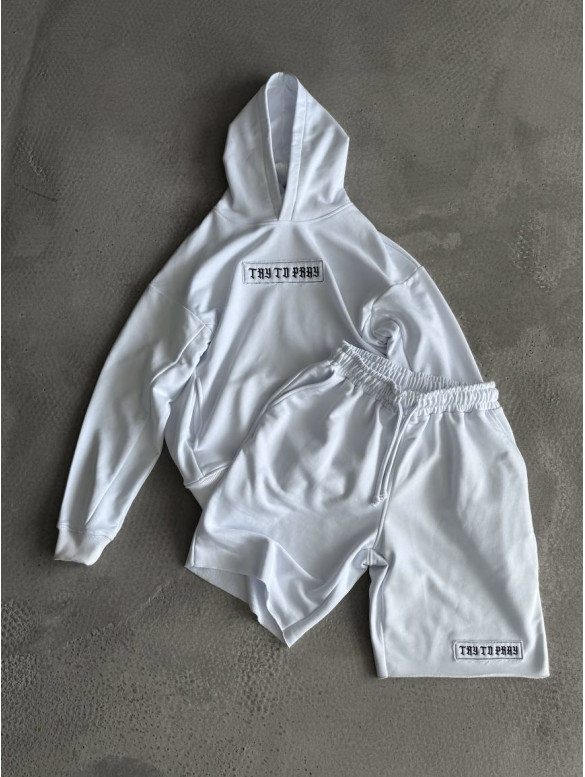Oversize костюм з вишивкою