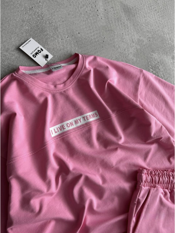 Літній oversize костюм з надписом