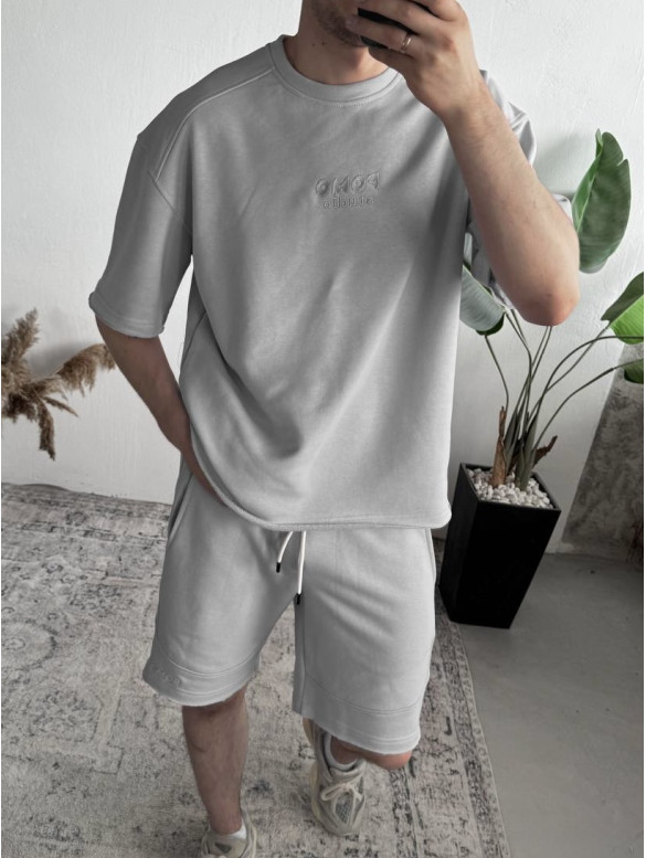 Oversize костюм з вишивкою