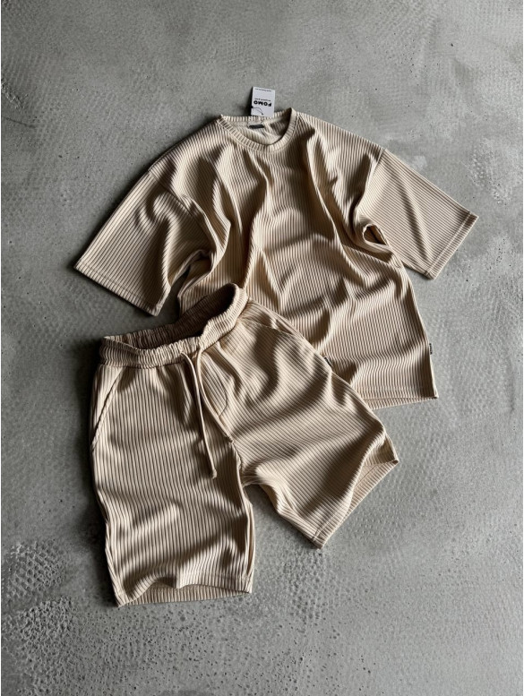 Літній oversize костюм у рубчик