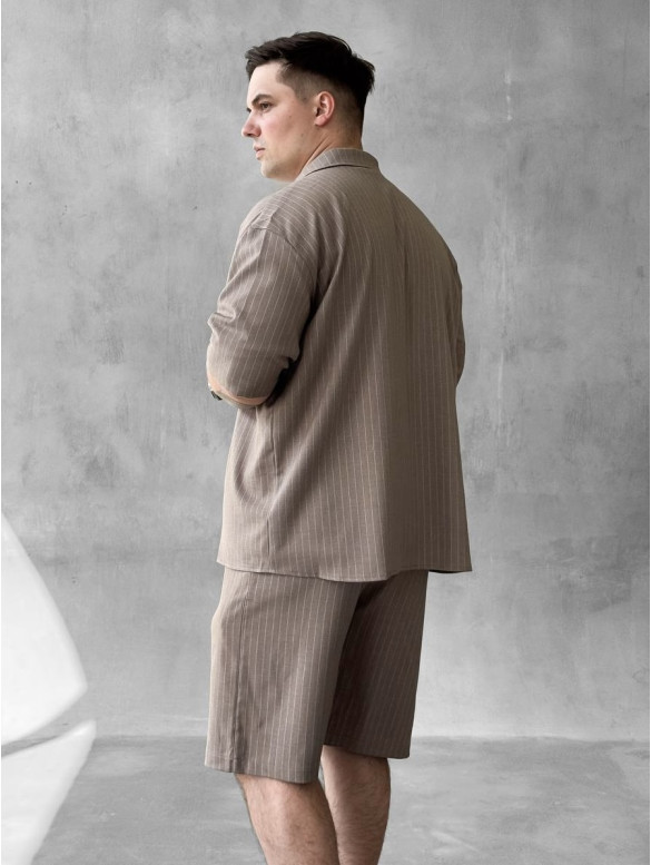 Літній oversize костюм у смужку