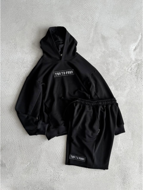 Oversize костюм з вишивкою