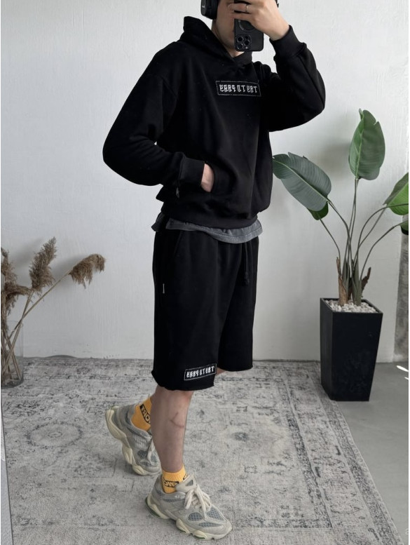 Oversize костюм з вишивкою