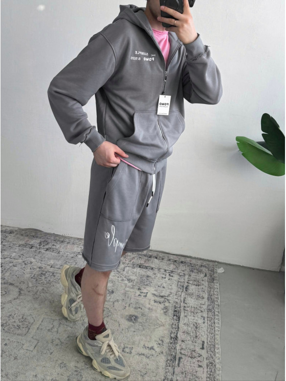Oversize костюм з вишивкою