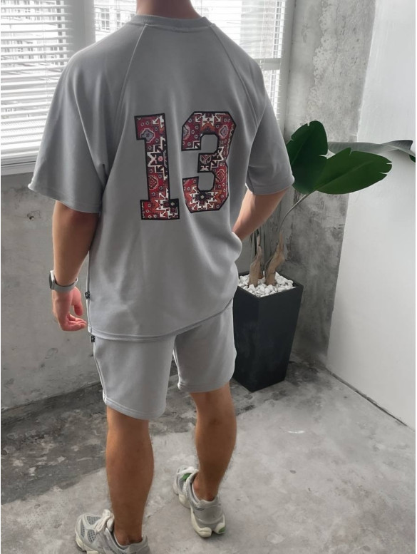 Oversize костюм з принтом