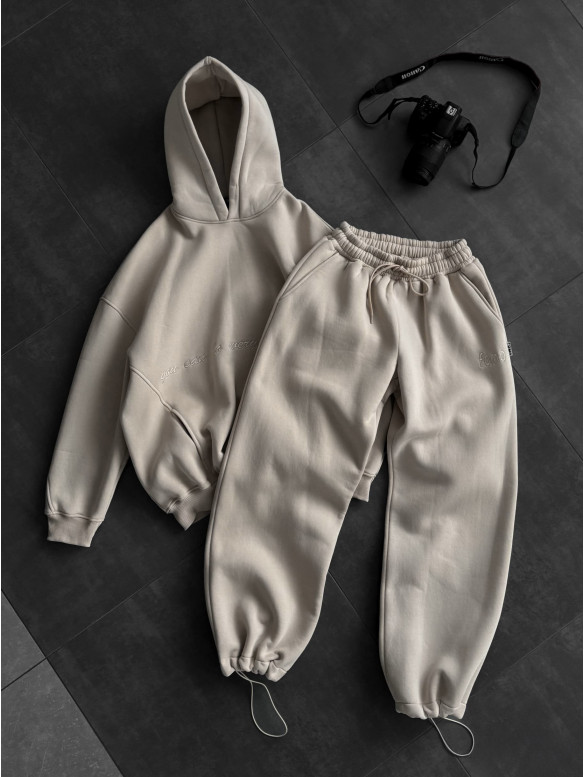 Oversize костюм з вишивкою