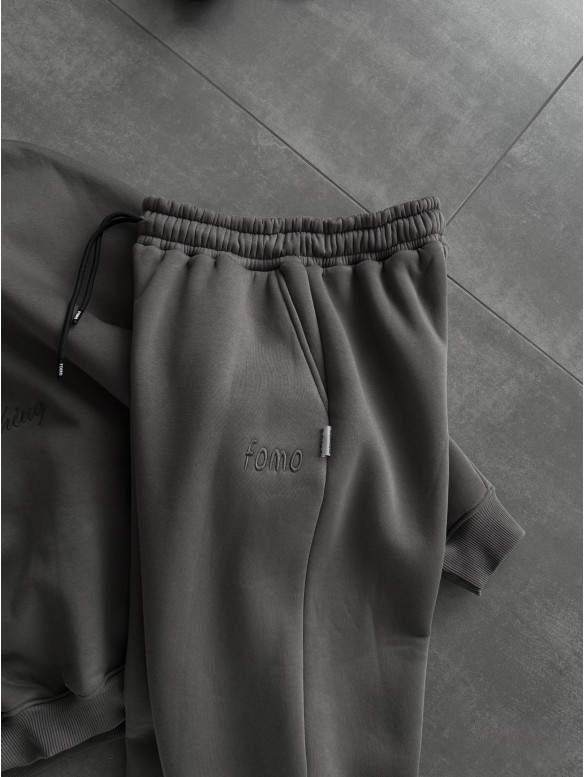 Oversize костюм з вишивкою