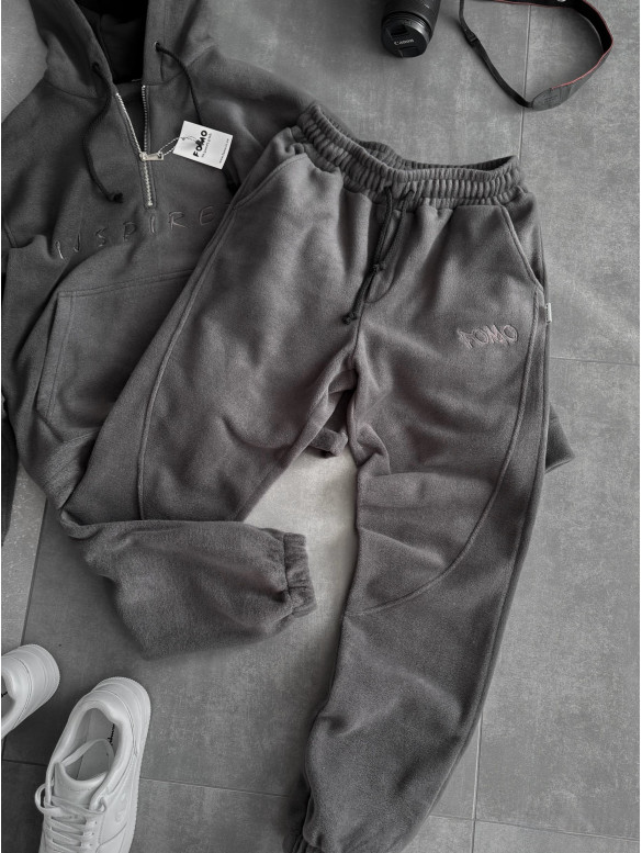 Флісовий oversize костюм з вишивкою