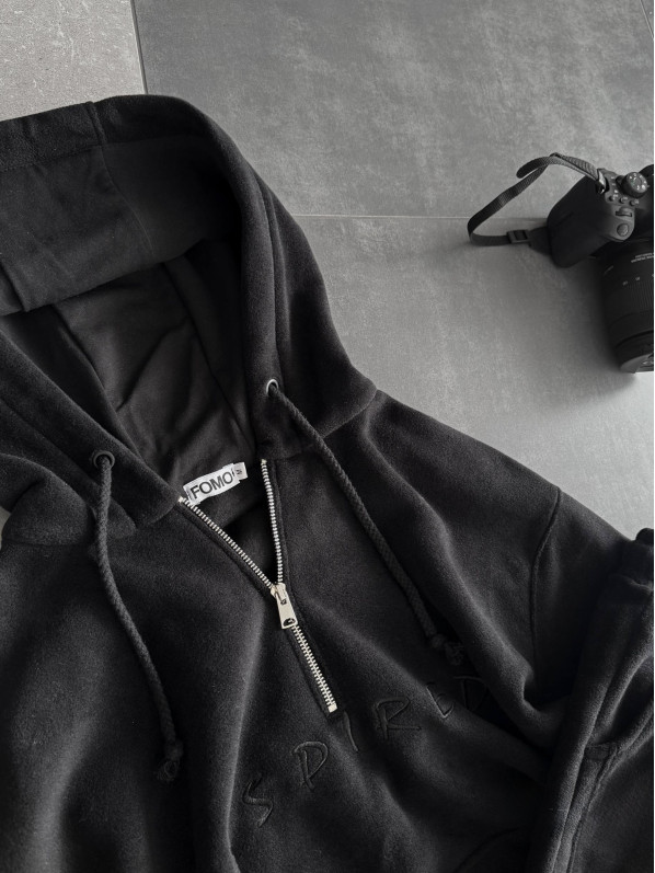 Флісовий oversize костюм з вишивкою Флісовий oversize костюм з вишивкою