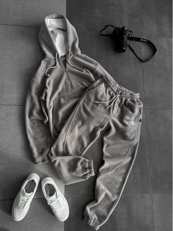 Флісовий oversize костюм з вишивкою