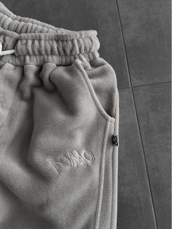Флісовий oversize костюм з вишивкою