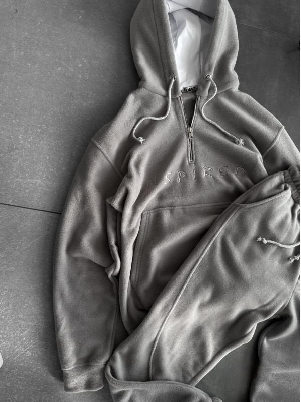 Флісовий oversize костюм з вишивкою