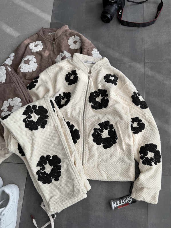 Oversize костюм на флісі з принтом Oversize костюм на флісі з принтом