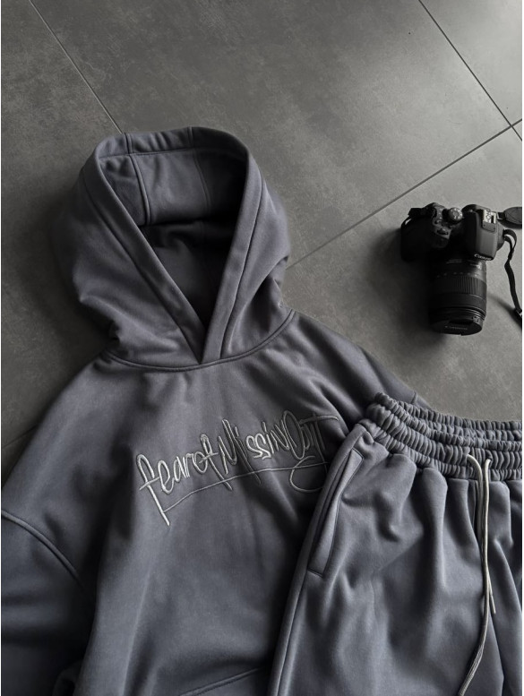 Oversize костюм з вишивкою