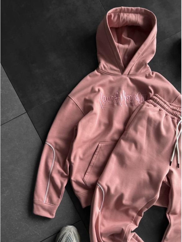 Oversize костюм з вишивкою