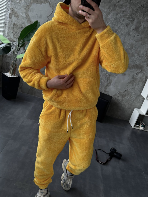 Плюшевий oversize костюм