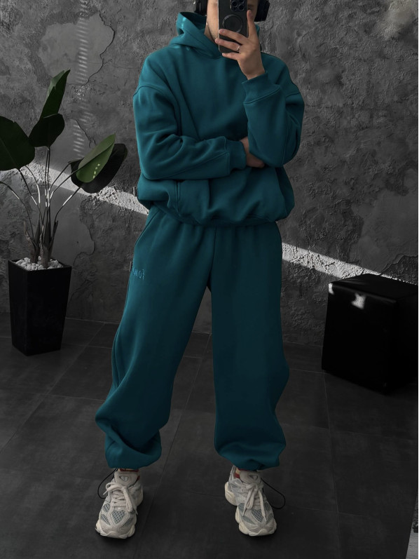 Oversize костюм з вишивкою