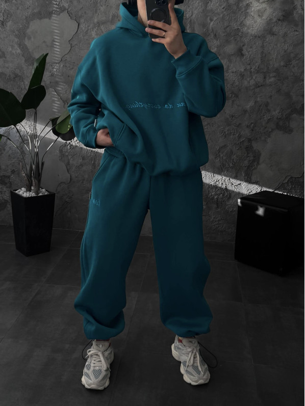 Oversize костюм з вишивкою