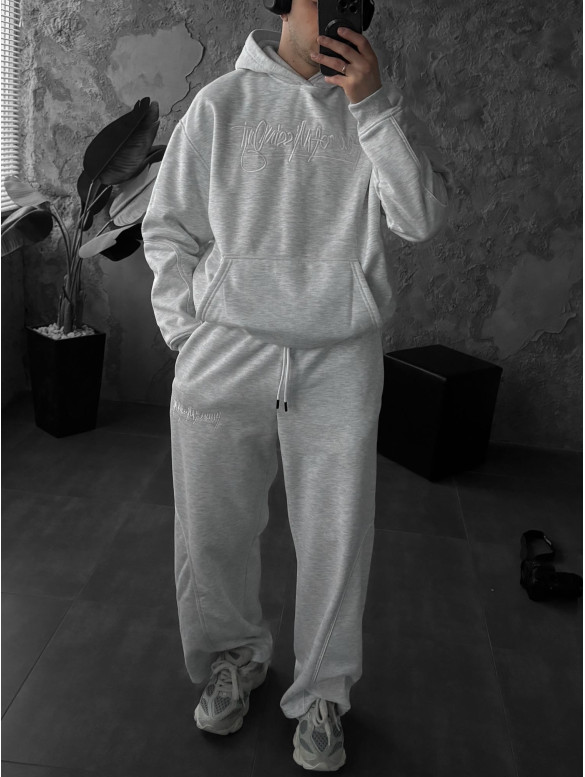 Oversize костюм з вишивкою