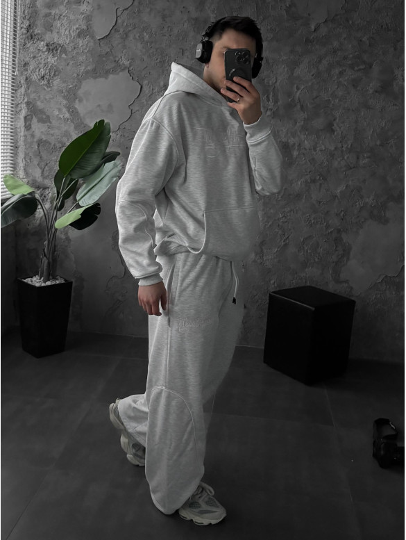Oversize костюм з вишивкою